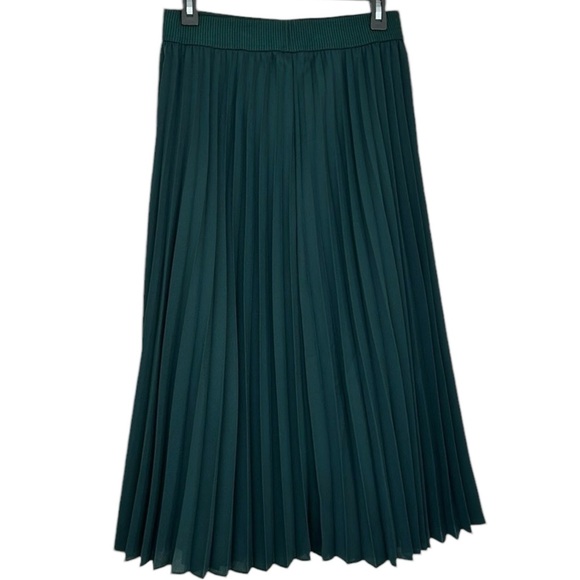 Pleated Chiffon Midi Skirt Green Size Large NWOT - Picture 3 of 7